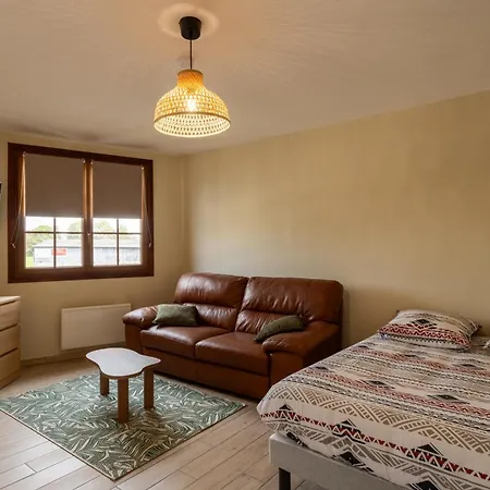 Le Reflet De Valery - Proche * Le Bois de Cise