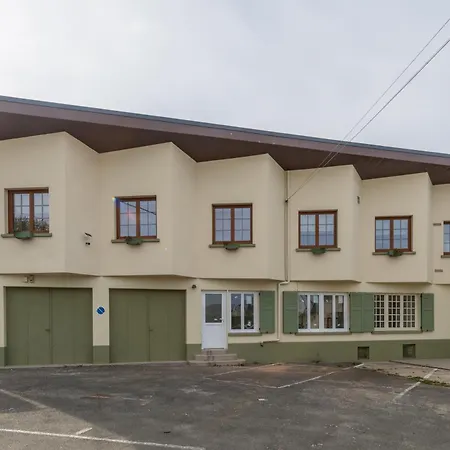 Le Reflet De Valery - Proche *